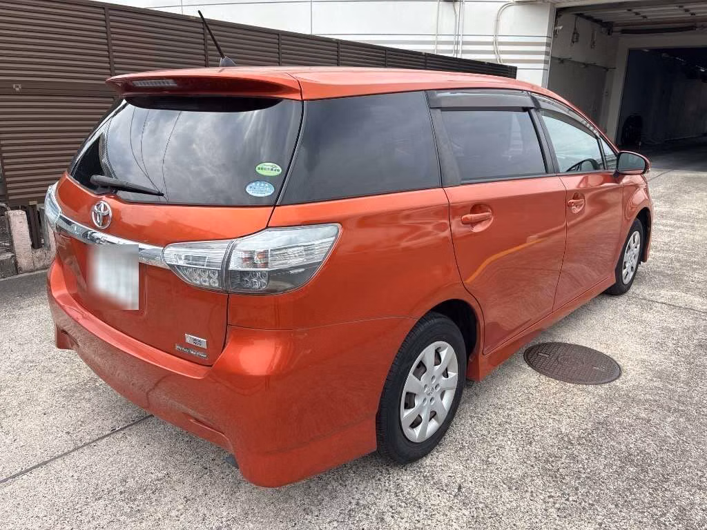 TOYOTA WISH