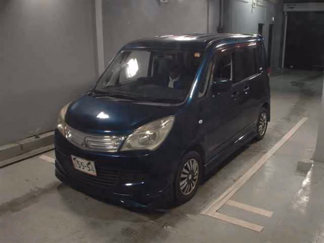 MITSUBISHI DELICA D:2