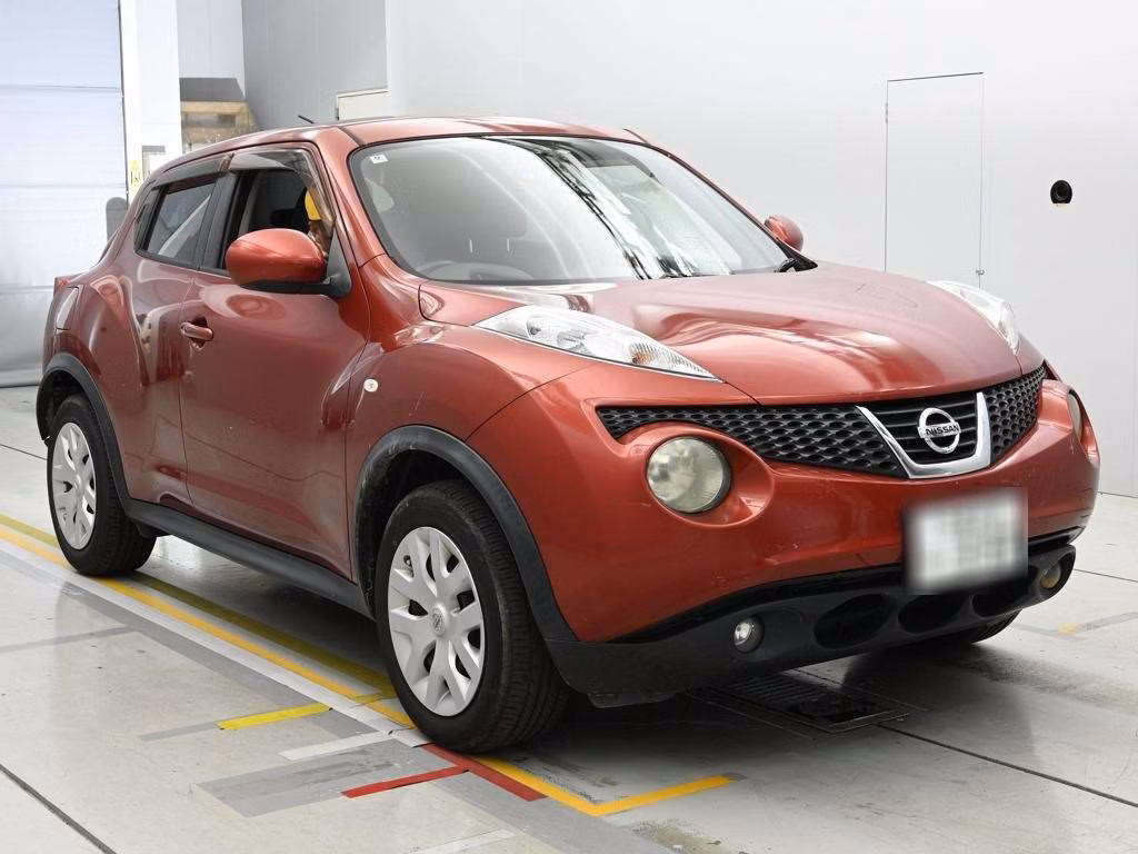 NISSAN JUKE
