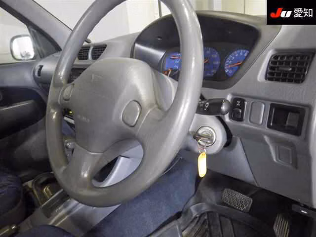 DAIHATSU TERIOS KID