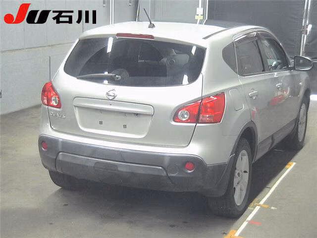 NISSAN DUALIS