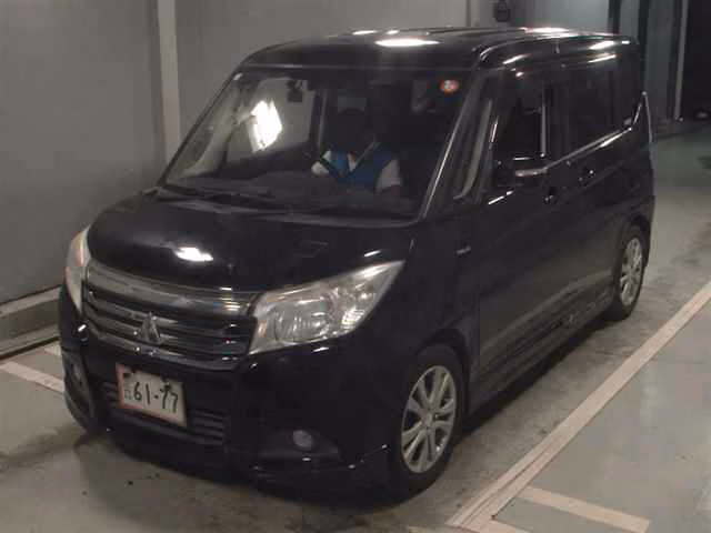 MITSUBISHI DELICA D:2