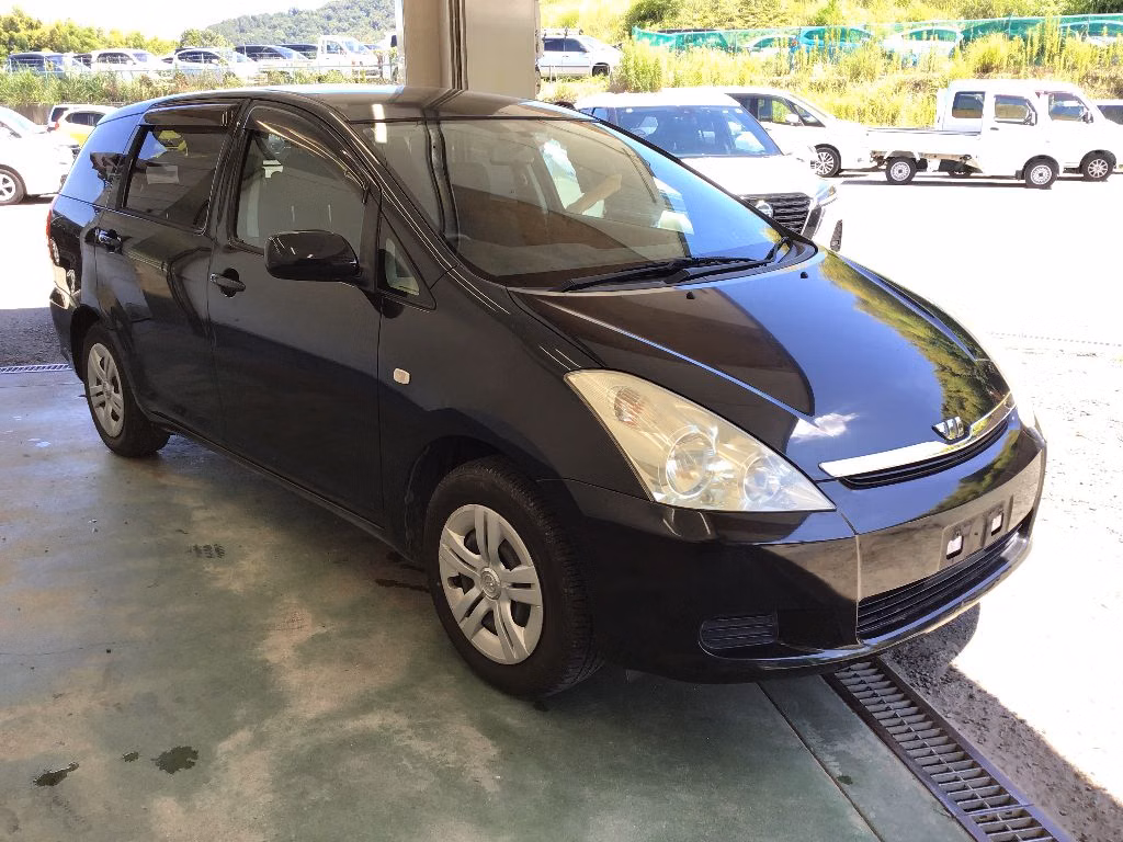 TOYOTA WISH