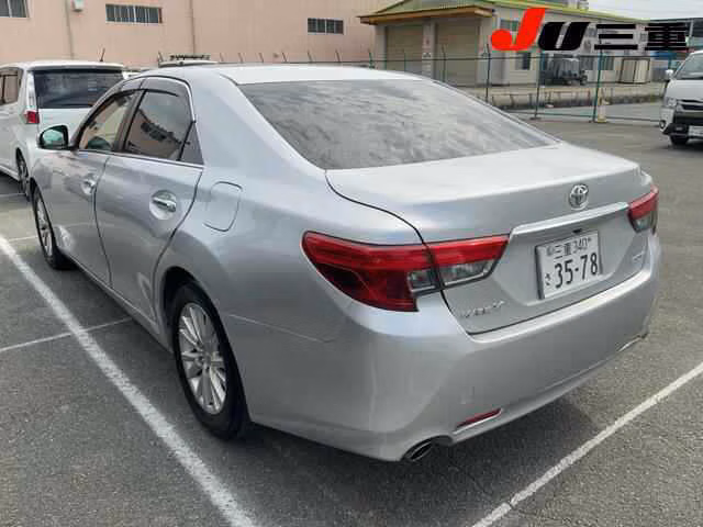 TOYOTA MARK X