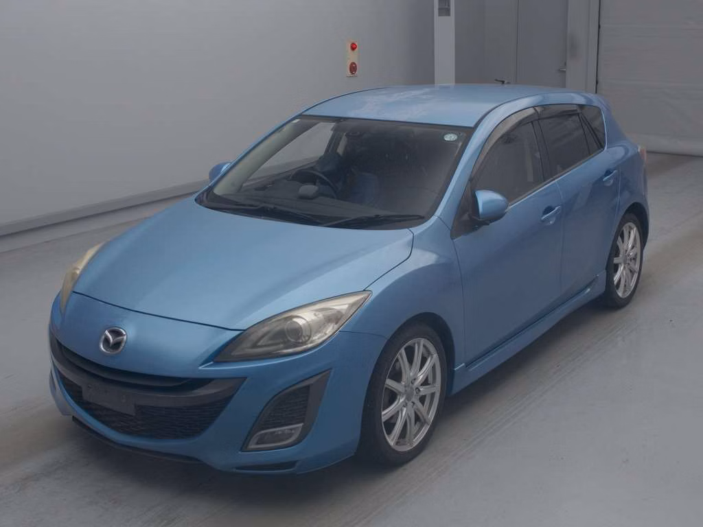 MAZDA AXELA