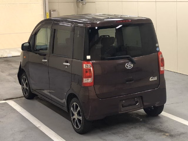 DAIHATSU TANTO EXE