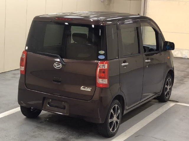 DAIHATSU TANTO EXE
