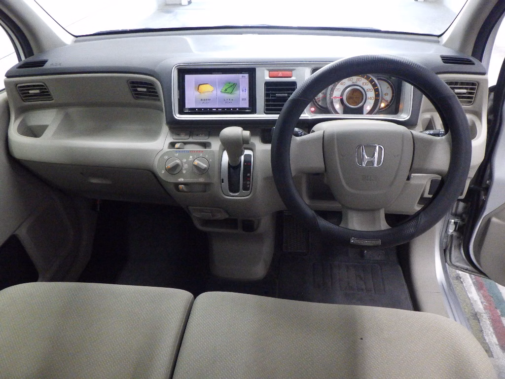 HONDA LIFE
