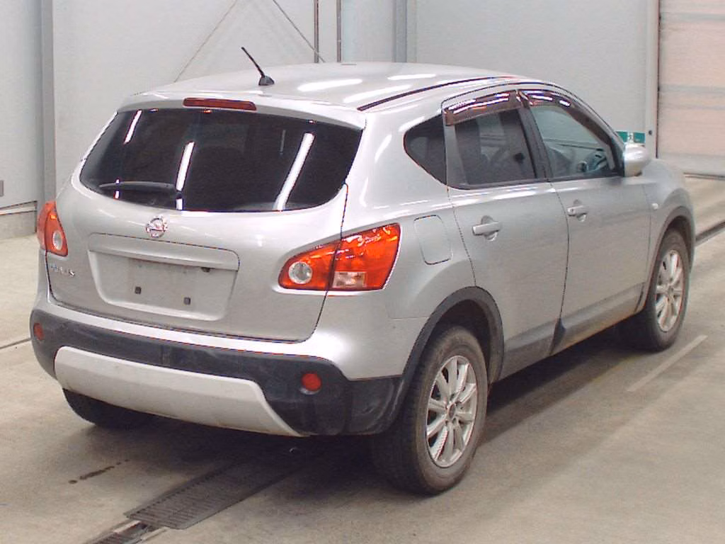 NISSAN DUALIS