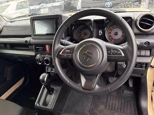 SUZUKI JIMNY SIERRA