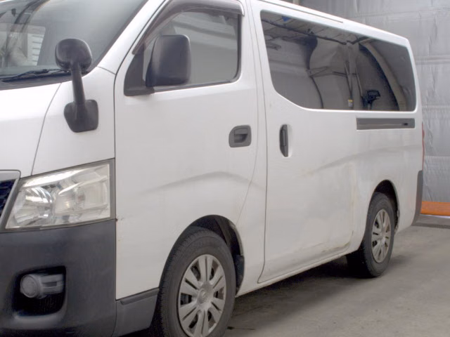 NISSAN NV350 CARAVAN