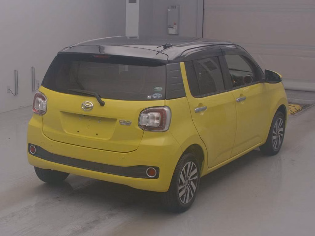 DAIHATSU BOON