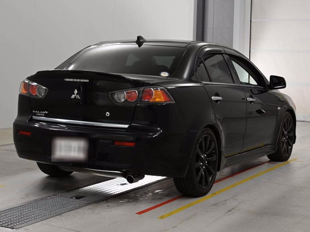 MITSUBISHI GALANT FORTIS