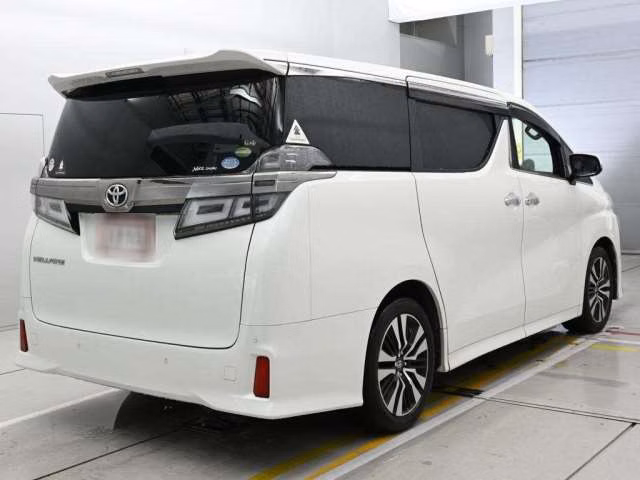 TOYOTA VELLFIRE