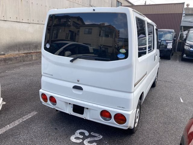 MITSUBISHI MINICAB