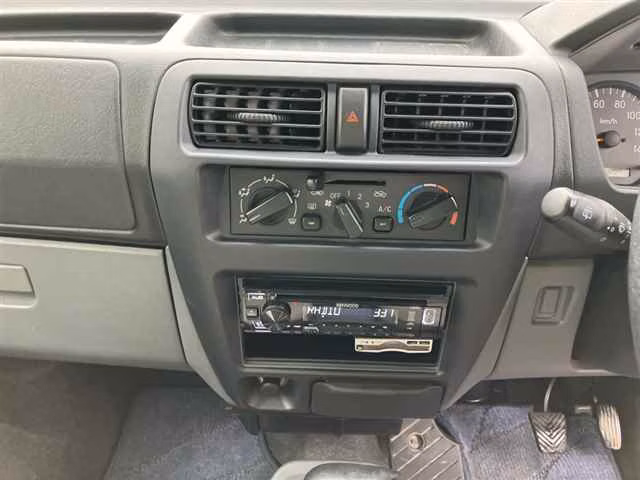MITSUBISHI TOWN BOX