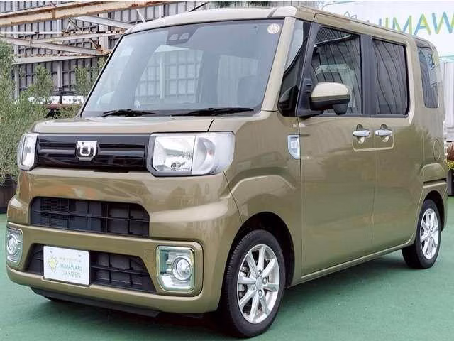 DAIHATSU WAKE