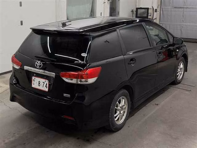 TOYOTA WISH