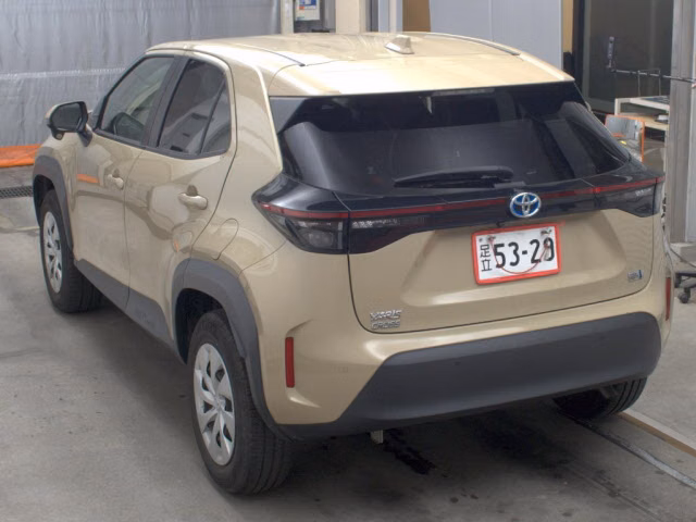 TOYOTA YARIS CROSS