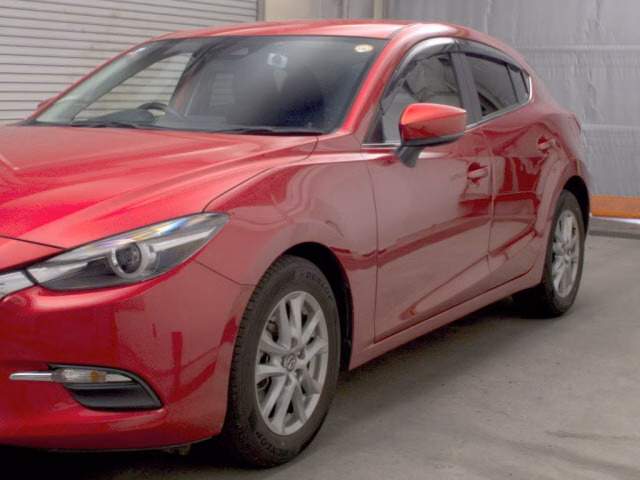 MAZDA AXELA