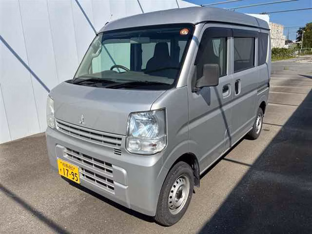 MITSUBISHI MINICAB