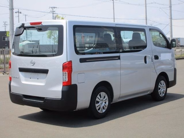 NISSAN CARAVAN