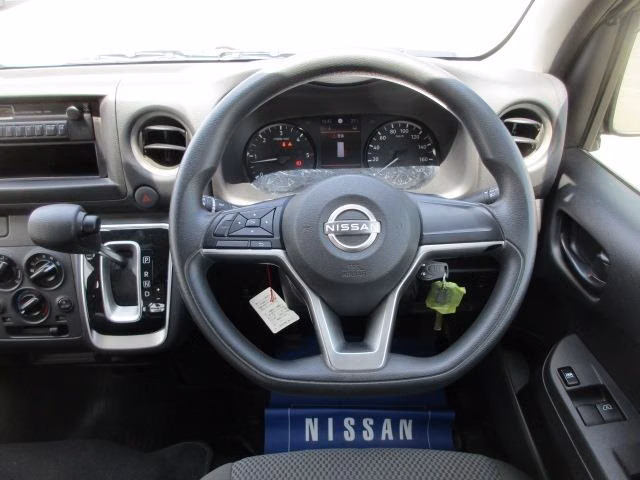 NISSAN CARAVAN