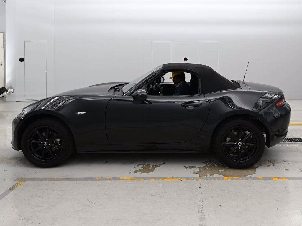 MAZDA ROADSTER