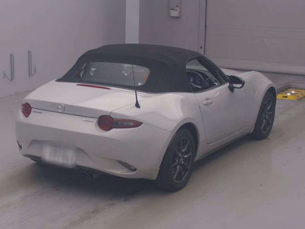 MAZDA MX-5