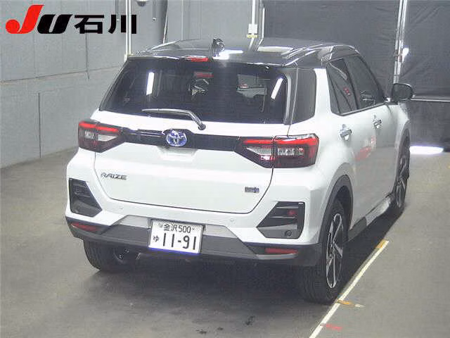 TOYOTA RAIZE