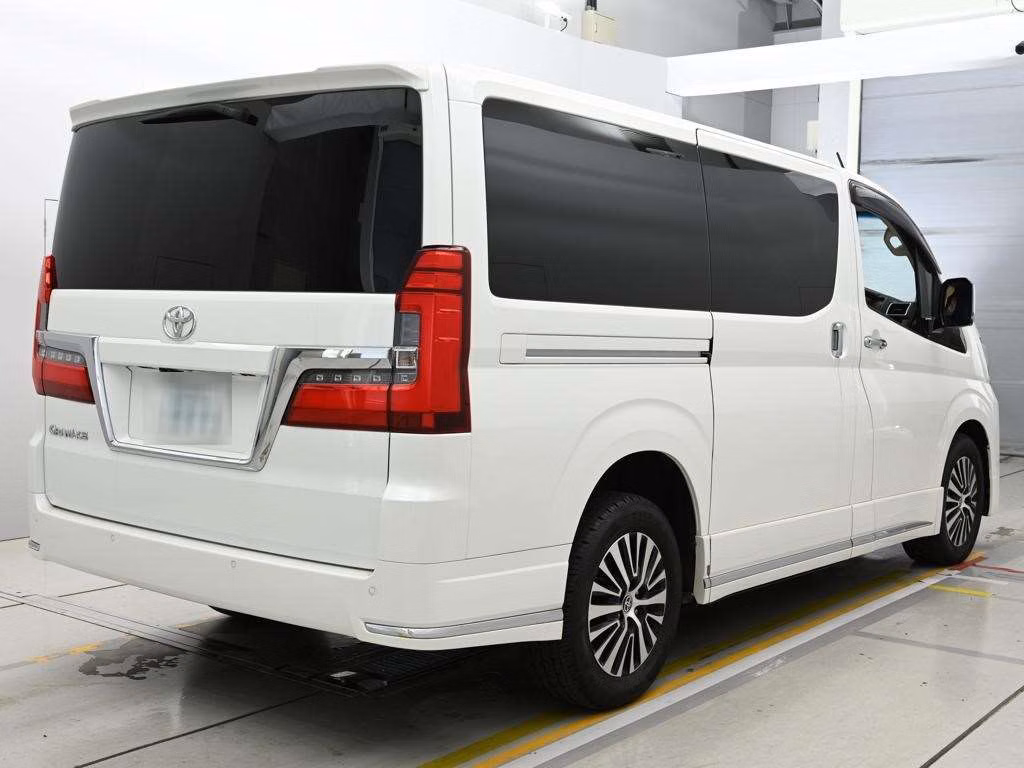 TOYOTA GRANACE