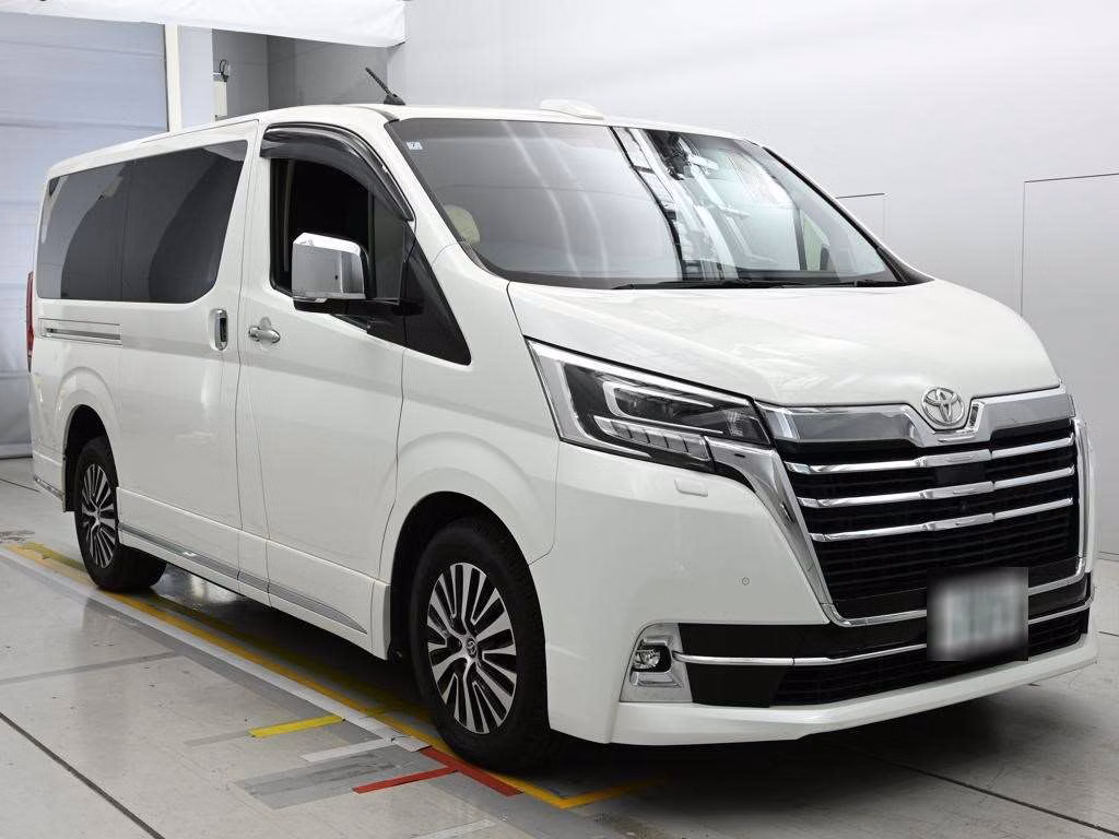 TOYOTA GRANACE