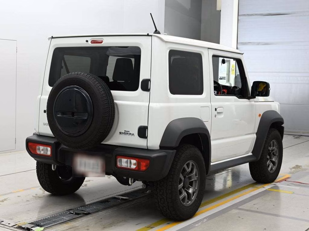 SUZUKI JIMNY SIERRA
