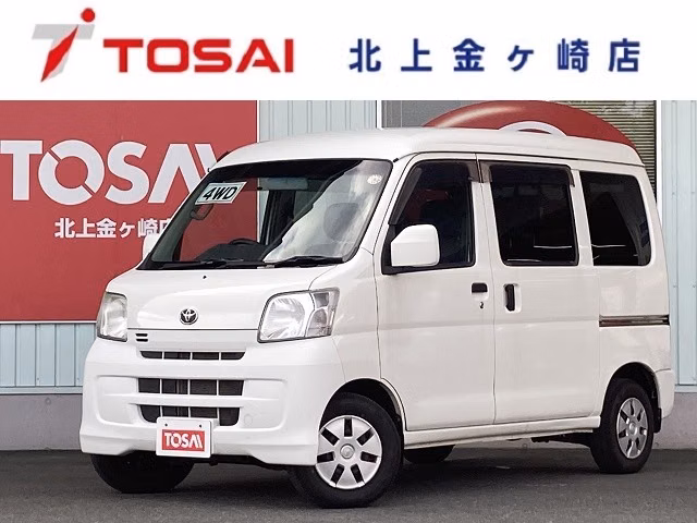 TOYOTA PIXIS VAN