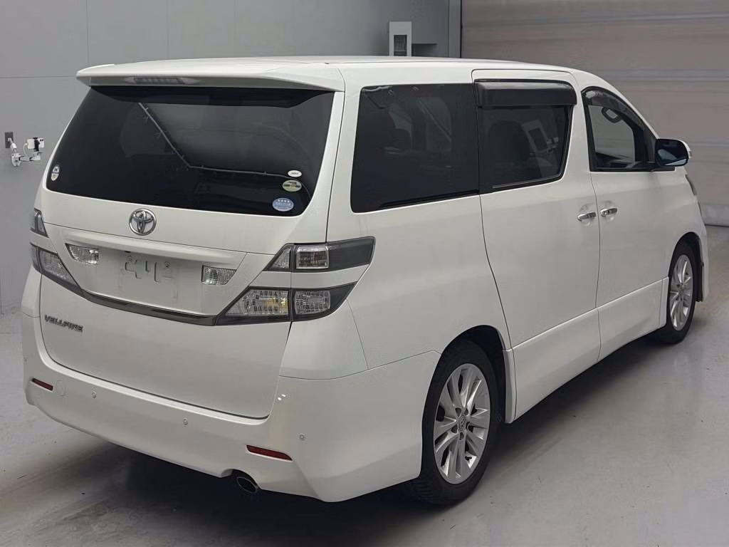 TOYOTA VELLFIRE