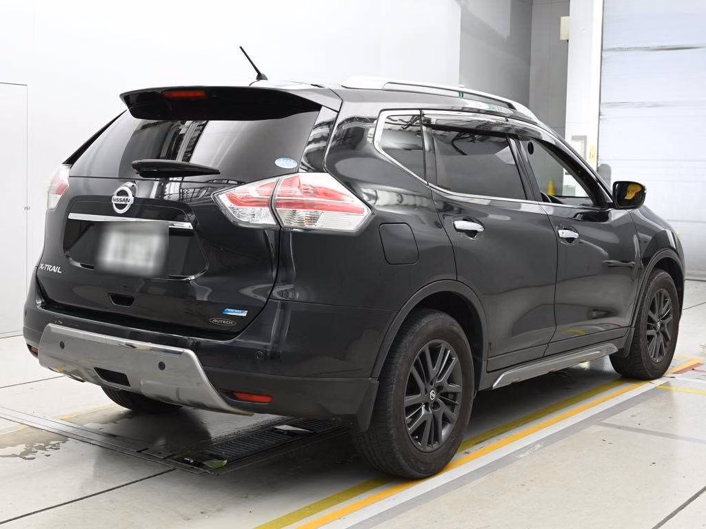 NISSAN X-TRAIL