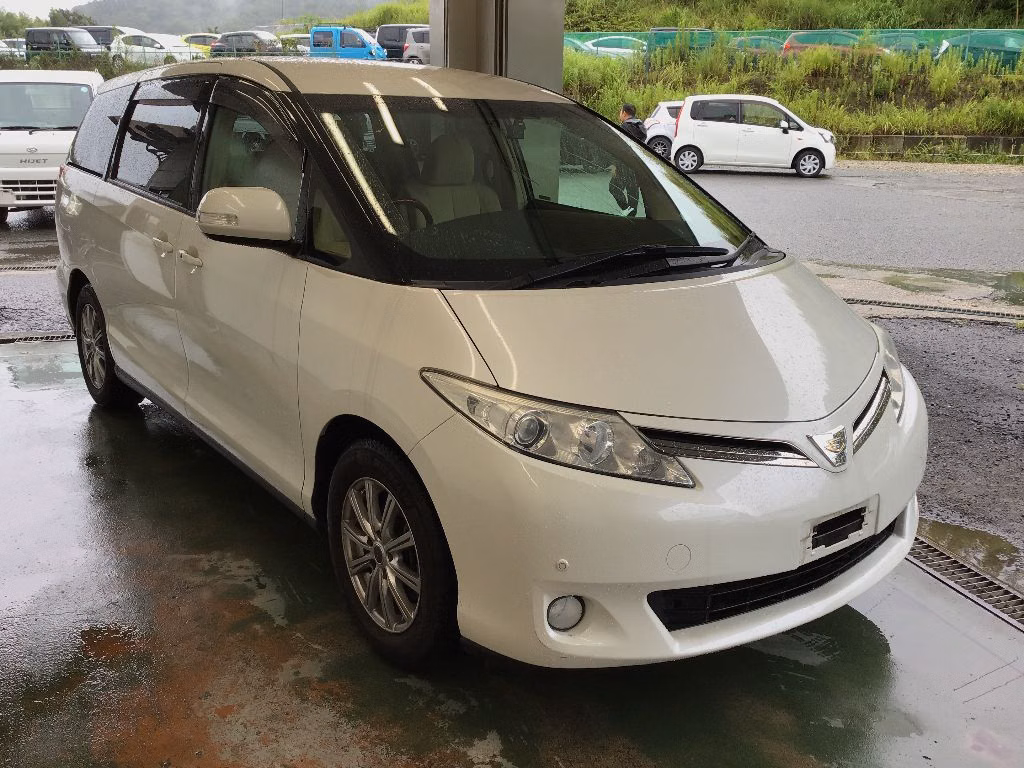 TOYOTA ESTIMA