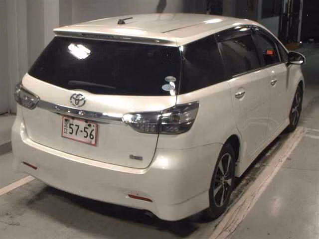 TOYOTA WISH