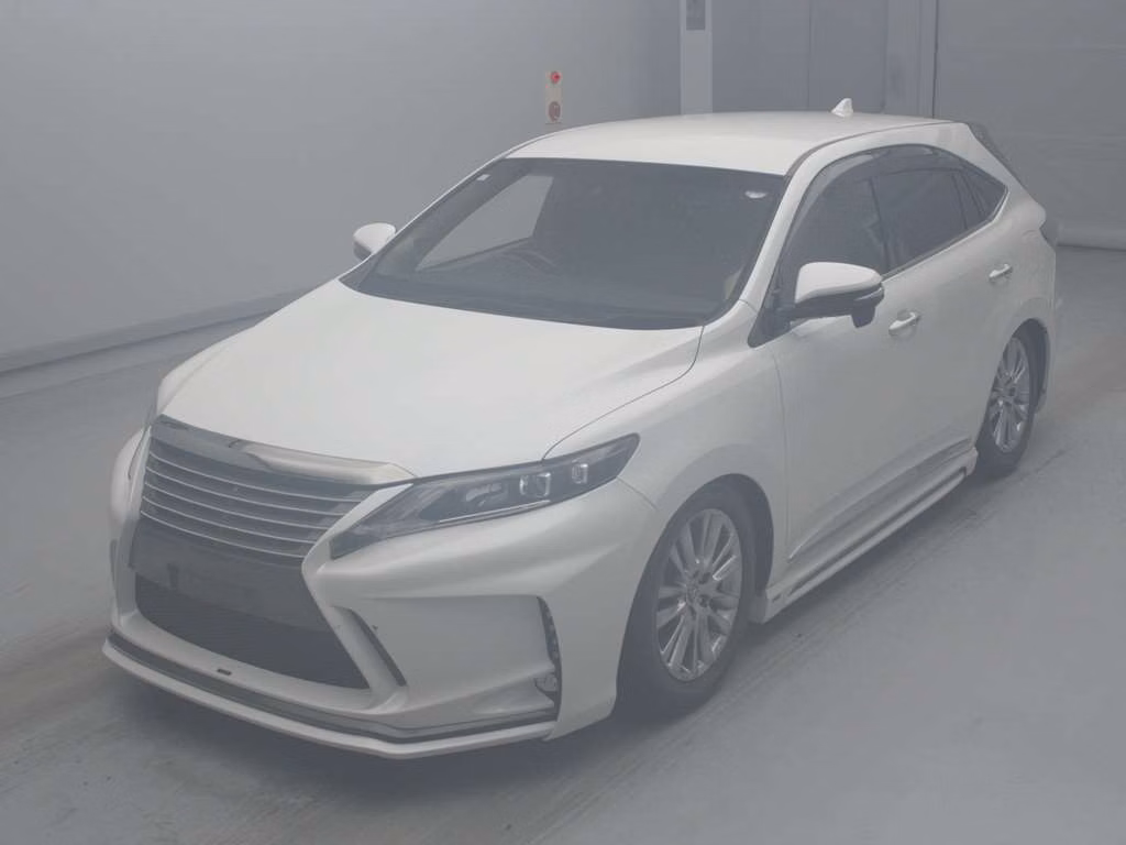 TOYOTA HARRIER