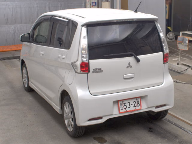 MITSUBISHI EK CUSTOM