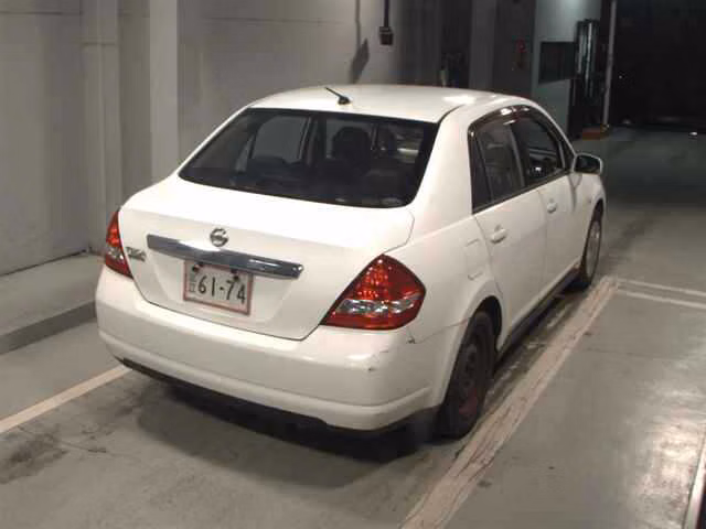 NISSAN TIIDA LATIO