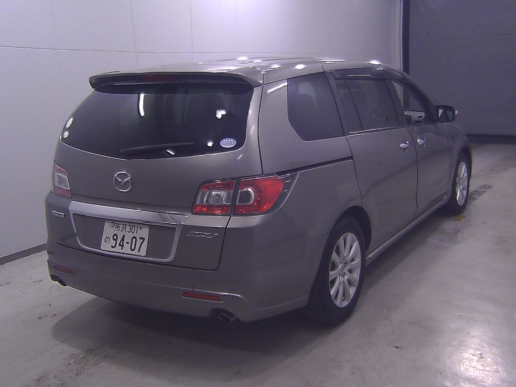 MAZDA MPV