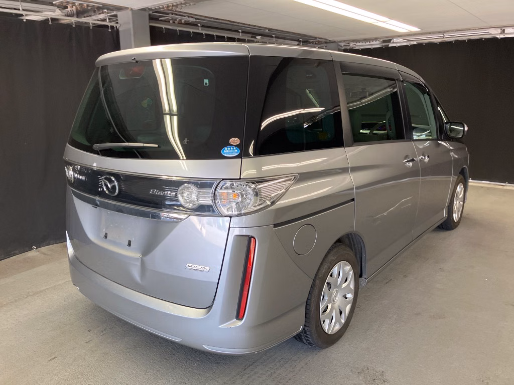 MAZDA BIANTE