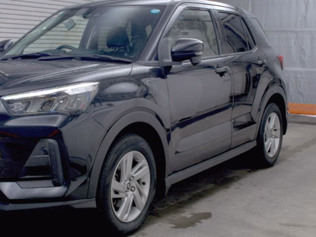 DAIHATSU ROCKY