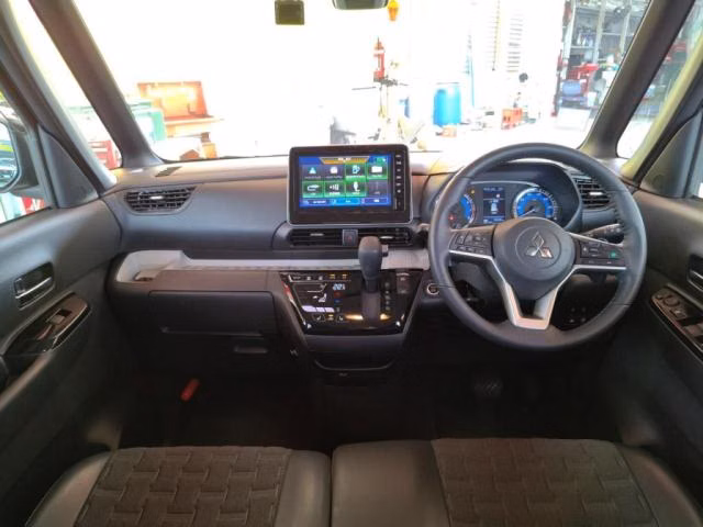 MITSUBISHI DELICA MINI