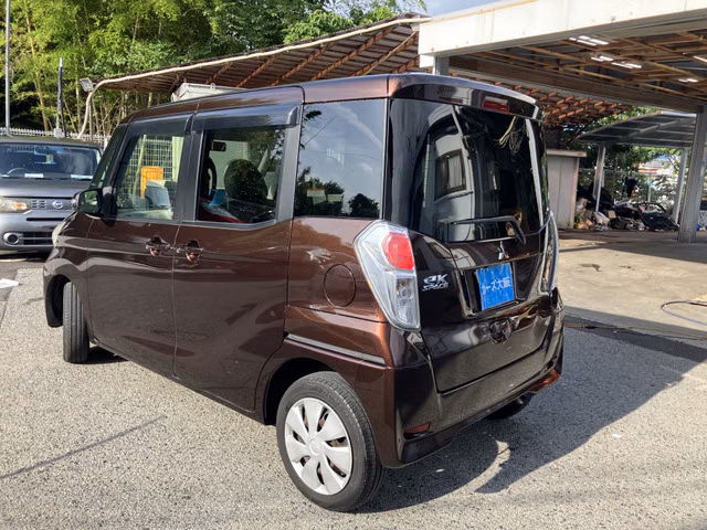 MITSUBISHI EK SPACE