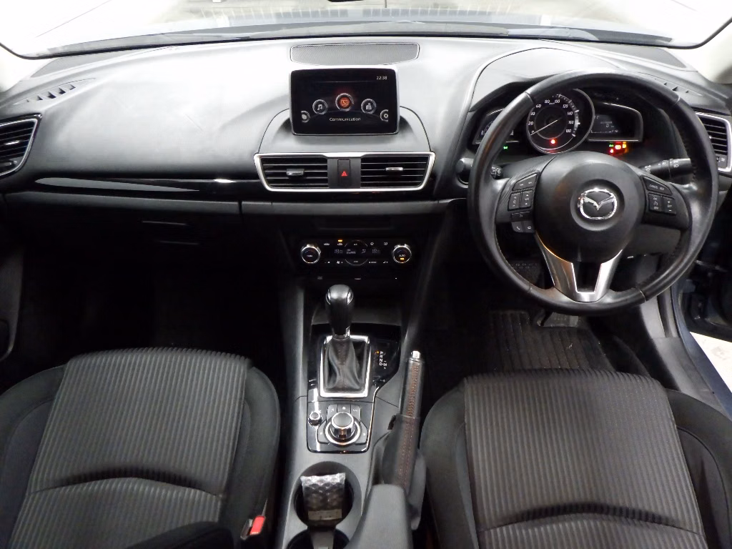 MAZDA AXELA