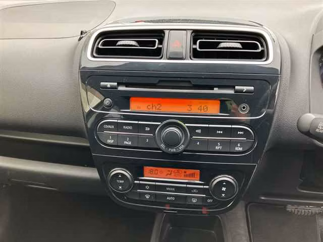 MITSUBISHI MIRAGE