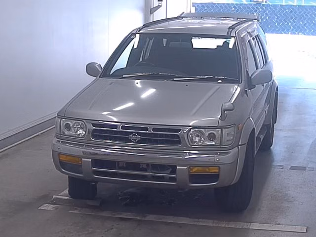 NISSAN TERRANO