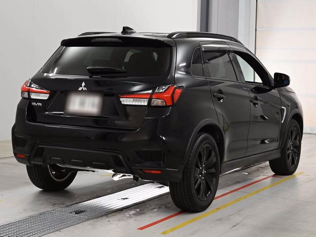 MITSUBISHI RVR